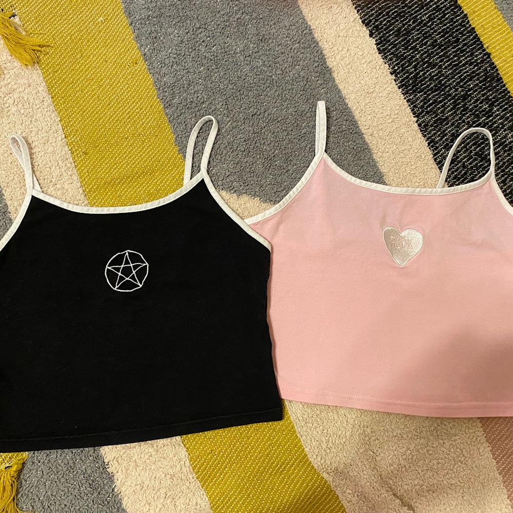 Lot of 2 Spencer’s crop tanks